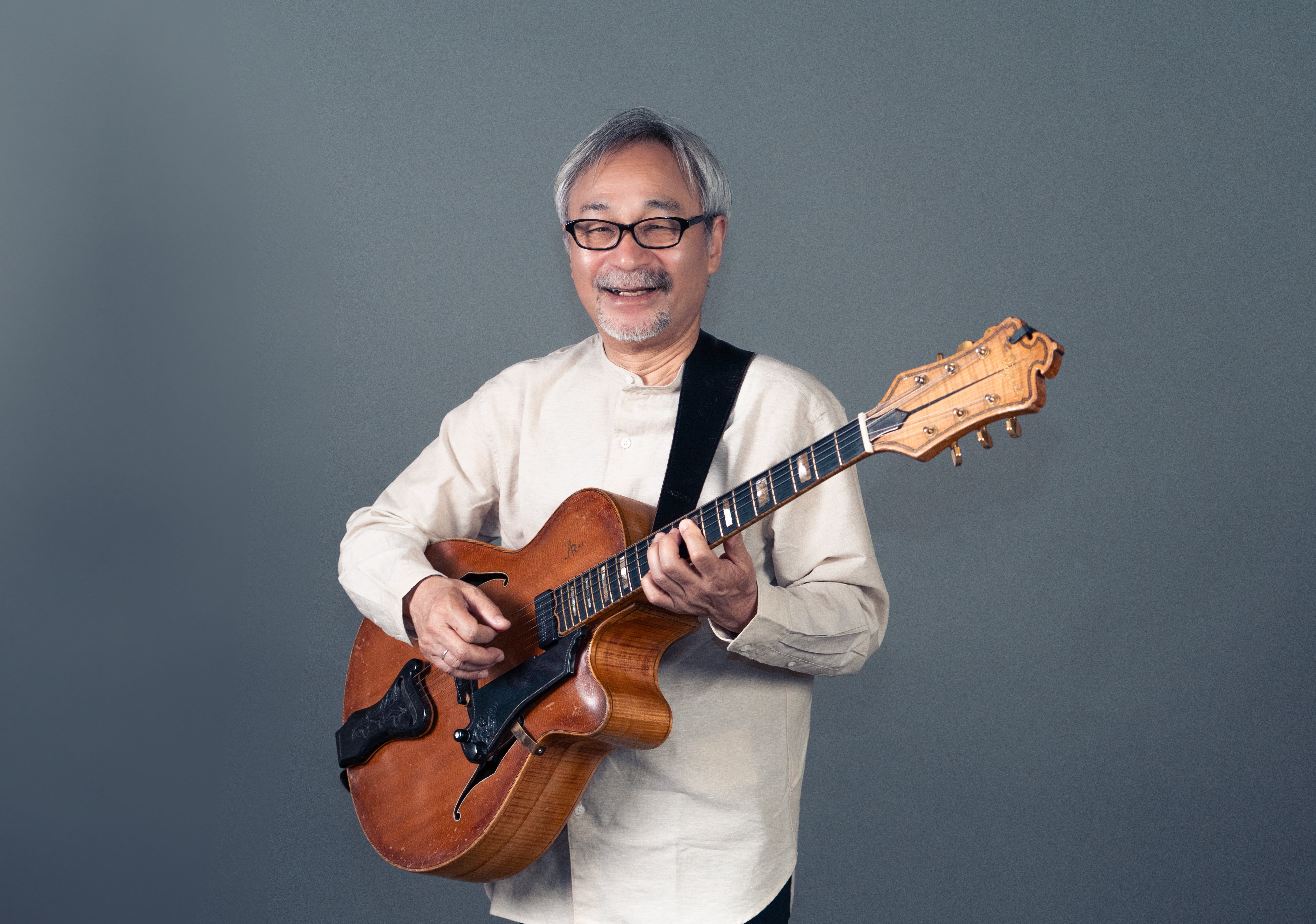 井上智