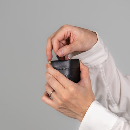 LEATHER PICK CASE